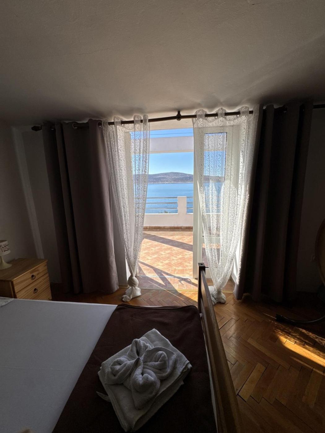 Appartement 4209-4 For 3 Pers In *